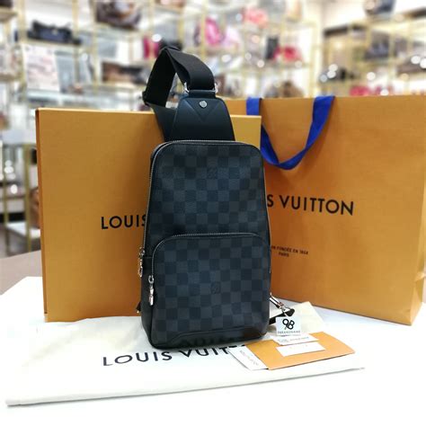 berry lv sling|Avenue Slingbag NM Damier Graphite Canvas .